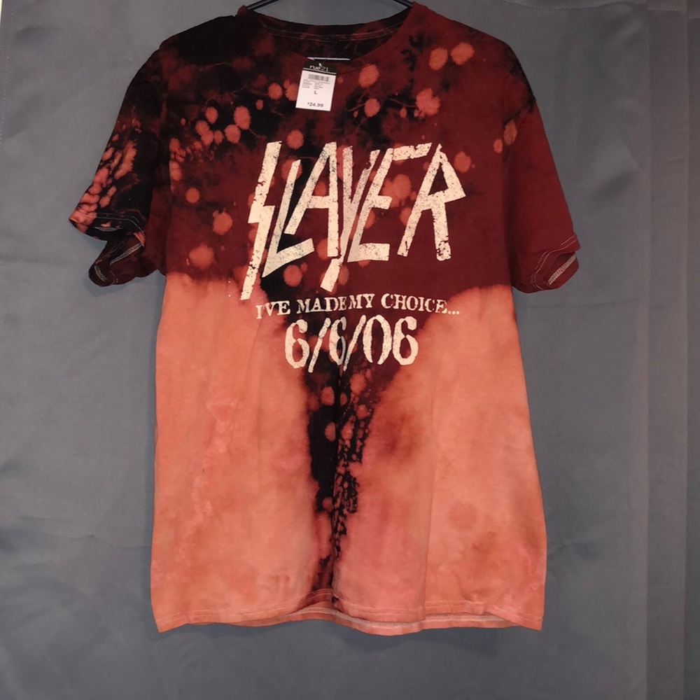 slayer t-shirt. never worn nwt